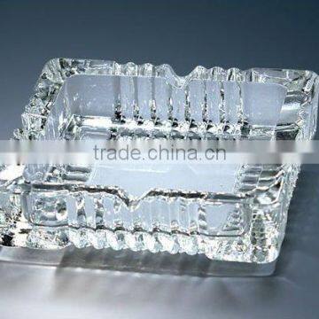 round crystal ashtray smoking with engraved logo color (R-1000