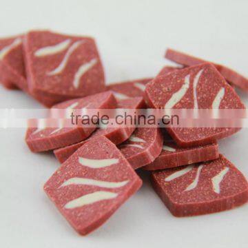 grain (shaped squared beef pieces)