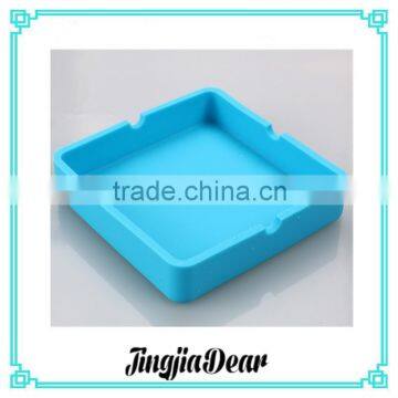 Square Shape Portable Silicone Ashtray