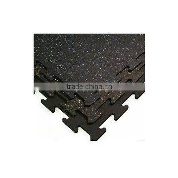 Factory Price Interlocking rubber tile crossfit rubber flooring