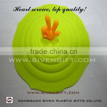 Cute disign smart silicone cup for lid