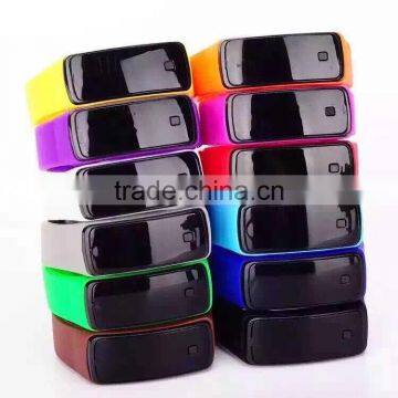 White Silicone Wrist Band Multi Color Watch Manufacture | Watches With Different Color Bands |multi Color Band Watches photo-4