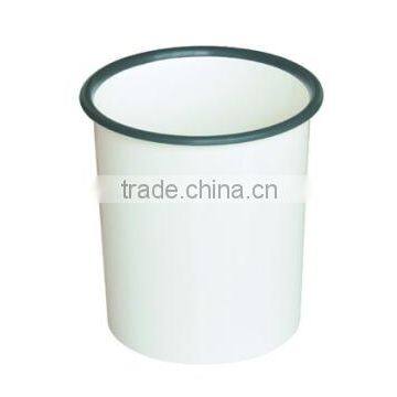 small household plastic round litter bin without lid