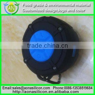 Portable Speaker With Silicone Suction and Metal Handle photo-2