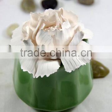 Natural Lavender Scented Plaster Flower Fragrance Diffuser With Ceramic Bottle photo-2