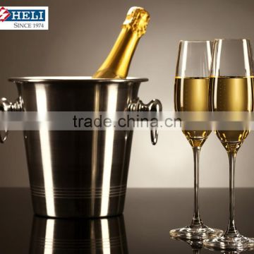 free lead champagne glass cup