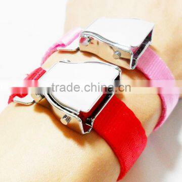 Airline fashion friendship bracelet