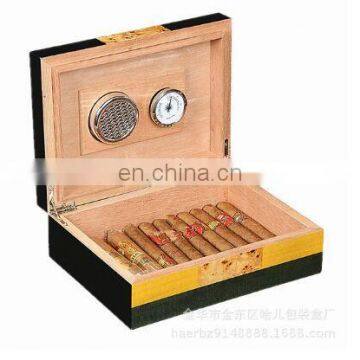 Custom 10 pack temperature humidifier cigar box cedar cigarette box piano paint box