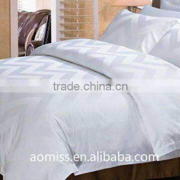 Luxury Pure Cotton White 4 Pcs Bedding Set 5 Star Hotel Bedding Linen Set photo-2