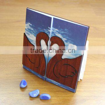 New Products Guangzhou Wooden Blue and Chocolate Wedding Invitation Card Swan