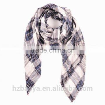 2016 new stylish viscose yarn dyed plaid square scarf