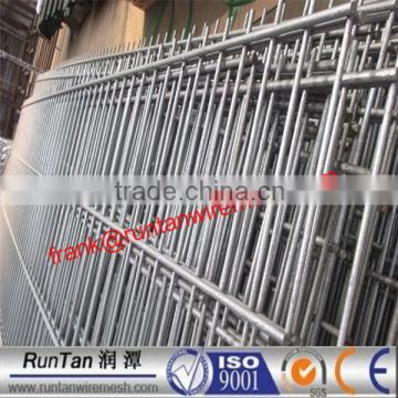 Hot dipped galvanized and pvc coated double bar wire fence