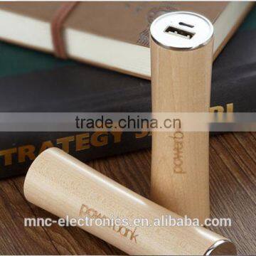 High quality wooden usb power bank 2600mah charger with custom laser engraving logo and gift box package