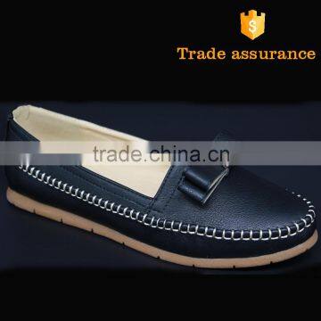 soft driving daily use leather flat tpr round toe moccasin shoes