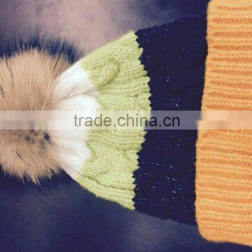 Wholesale Genuine Raccoon Fur Pompom Knitted Hat For Winter