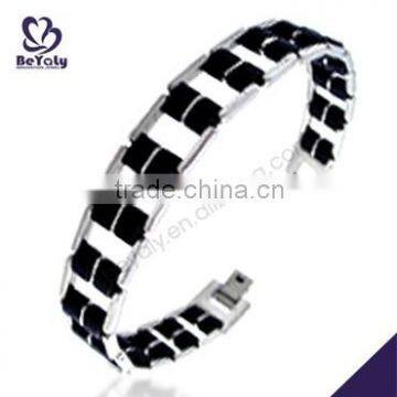 China Manufacturer 2015 Latest Stainless Steel Iron Bracelet