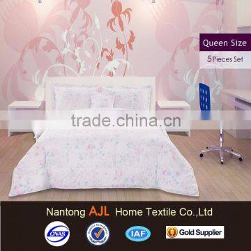 Wholesale luxury bed quilt for sale