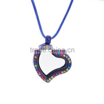 26.3*32mm New Design Colorful Heart Floating Diamond Jewelry Chains Locket