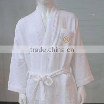 Cotton Waffle Velour Bathrobe Fancy Warm Sleepwear Hot Sale Hotel Bath Robe With Embroidery