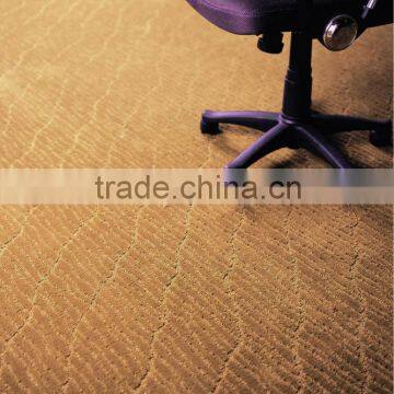 Machine-made wool carpet