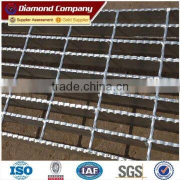 Galvanized Surface Treatment and Perforated Technique steel grating walkway