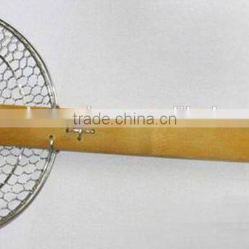 Hot Sale Stainless Steel/zink Plated Metal Noodle Skimmer With Bamboo Handle photo-2