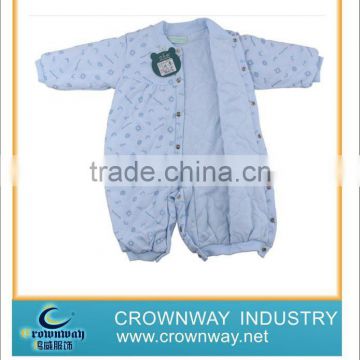 Organic newborn baby clothing