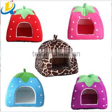 Wholesale popular strawberry shaped soft pet dog bed
