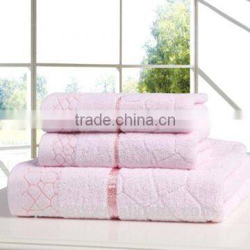 Custom terry plain strip hotel towel set