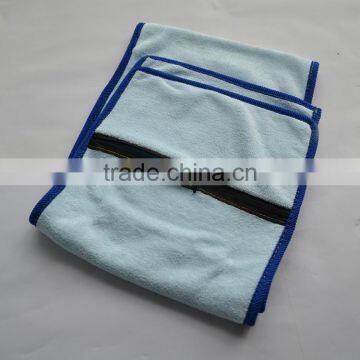New Design Microfiber Sport Towel With Zipper Pocket photo-5