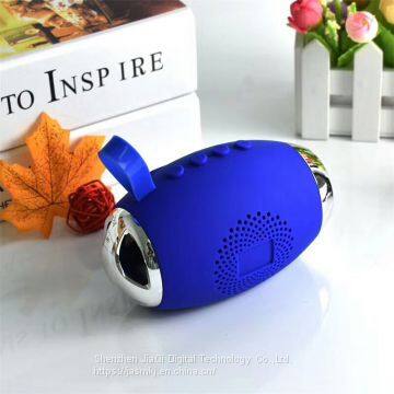 New flashlight bluetooth speaker outdoor mini bluetooth speaker gift mobile phone bluetooth speaker card speaker