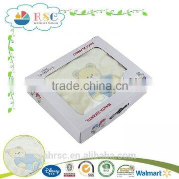 china wholesale soft baby blanket with sweet bear