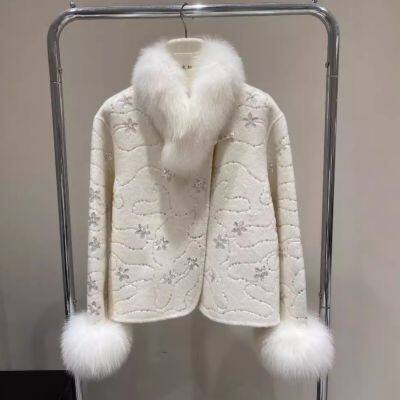 Heavy industry wool coat, sequined beads, hand-made double-sided woolen, short young fox fur coat, small height coat