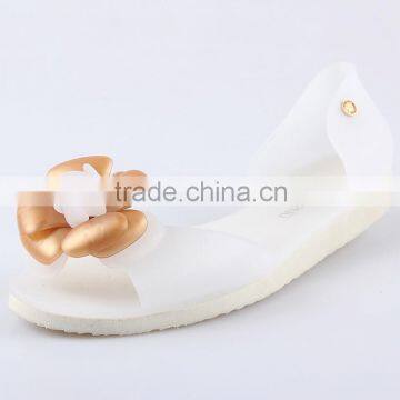 Ladies Colorful Candy Colour Flat Shoes Cheap Ladies Slippers Plastic Sandals Wholesale PVC Clear Jelly Shoes With Nice Flower photo-3