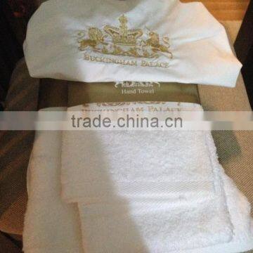 solid color 100% cotton light color towel in white