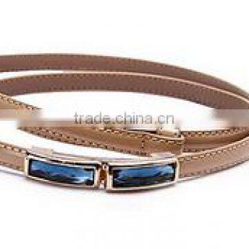 Fashion Design PU Belt With Stone Buckle for Lady photo-4