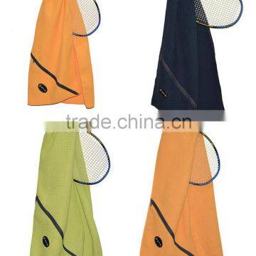 Hot Style Manufacturers Outdoor Sports Waffle Microfiber Hand Towel With Zipper Supplier's Choice