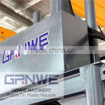 Hydraulic Press Vertical High Efficiency Waste Plastic Baling Machine