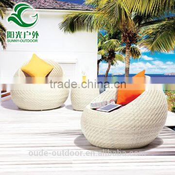 Latest design fashion rattan wicker garden egg chair with cushion