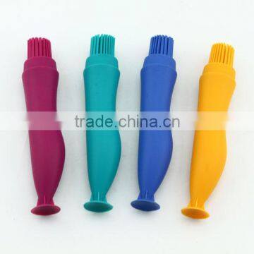 New design squeezable high temperature silicone brush