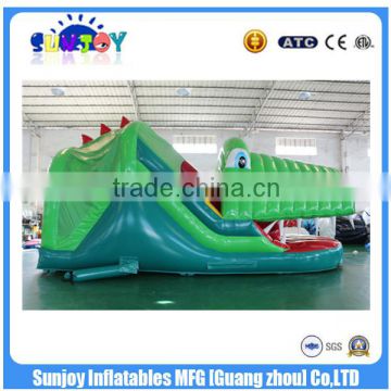 New design hot sale gaint green color inflatable crocodile head Bouncer castle for sale outdoor