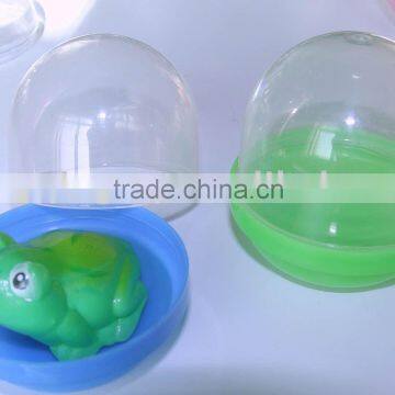 bath frog in 2'' capsule