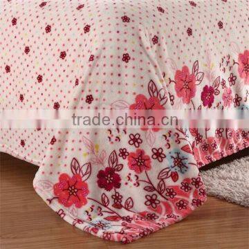 100% Polyester Elegant and Warm Active Dying Flannel 3pcs Bedding Set photo-3