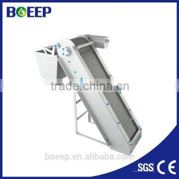 Fine bar screen decontamination machine in water treatment plant