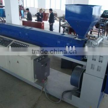 PP,PE,PVC Plastic Sheet Extruder