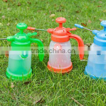 Hot Sale Knapsack Sprayer Garden Pressure Hand Bottle Sprayer photo-2