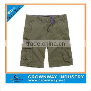 mens capri cargo shorts made of heavy cotton