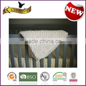 Charmkey Thick Yarn 100% Polyester Quick Knitting Yarn Core Spun Yarn for Blanket photo-4