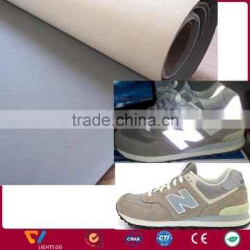 Custom silver grey waterproof 0.6mm abrasive resistance reflective pu leather fabric for sewing shoe