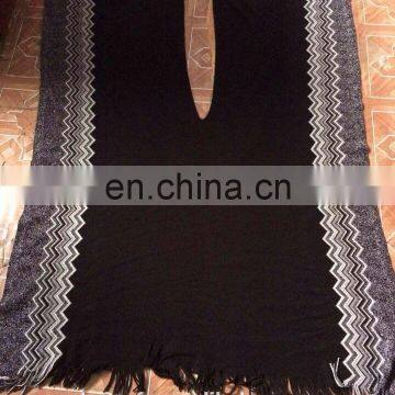 2015 latest pretty knitted jacquard shawl